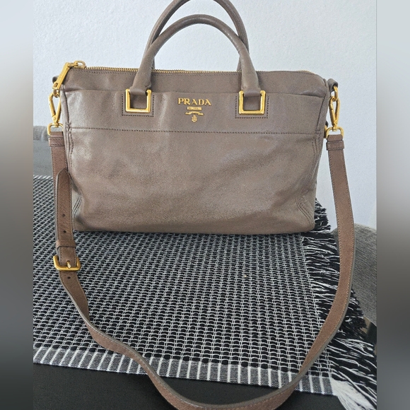 Prada Brown Leather Bag - Picture 3 of 17